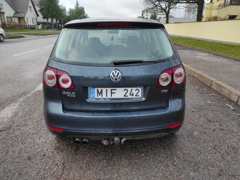 Photo 7 - Volkswagen Golf Plus 2010 y Hatchback