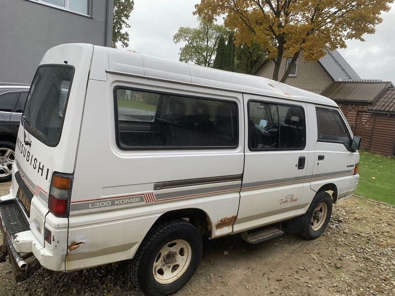 Nuotrauka 3 - Mitsubishi L300 1996 m Visureigis / Krosoveris