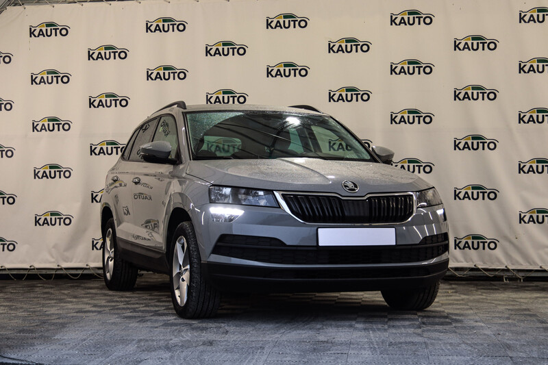 Фотография 2 - Skoda Karoq 2018 г Внедорожник / Кроссовер