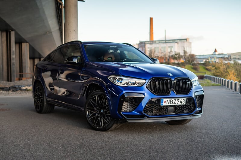 Фотография 3 - Bmw X6M 2022 г Внедорожник / Кроссовер