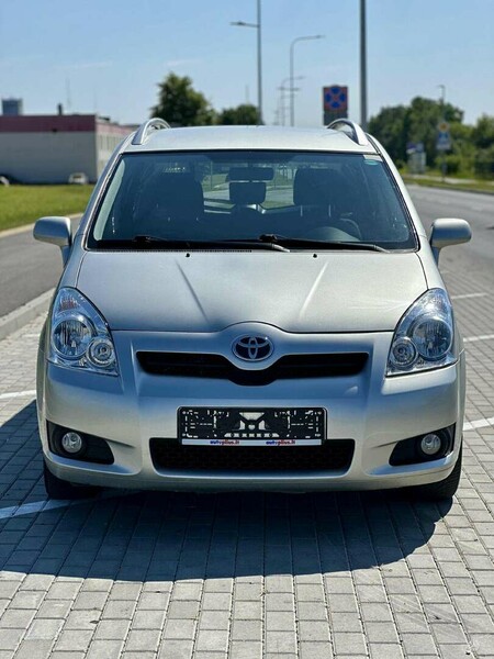 Photo 2 - Toyota Corolla Verso 2008 y Wagon