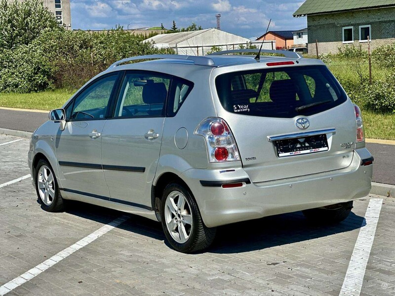 Photo 6 - Toyota Corolla Verso 2008 y Wagon