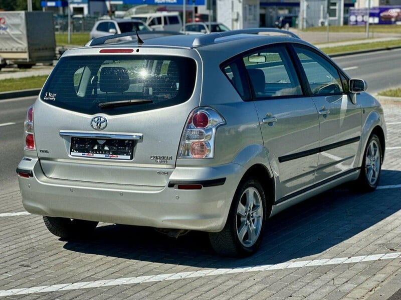 Photo 8 - Toyota Corolla Verso 2008 y Wagon