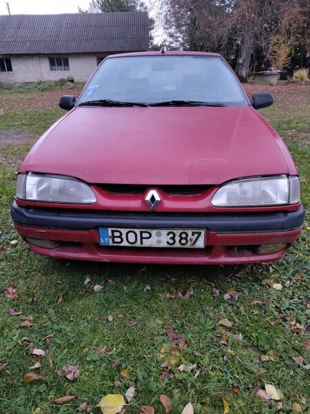 Renault 19 1993 г Седан