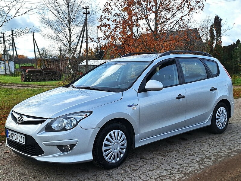 Hyundai i30 2011 m Universalas