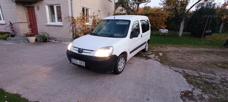 Peugeot Partner 2008 y Van