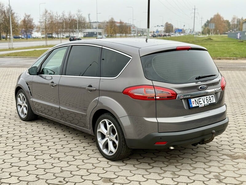 Photo 5 - Ford S-Max 2013 y Van