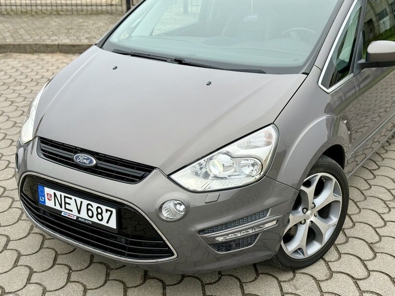 Photo 1 - Ford S-Max 2013 y Van