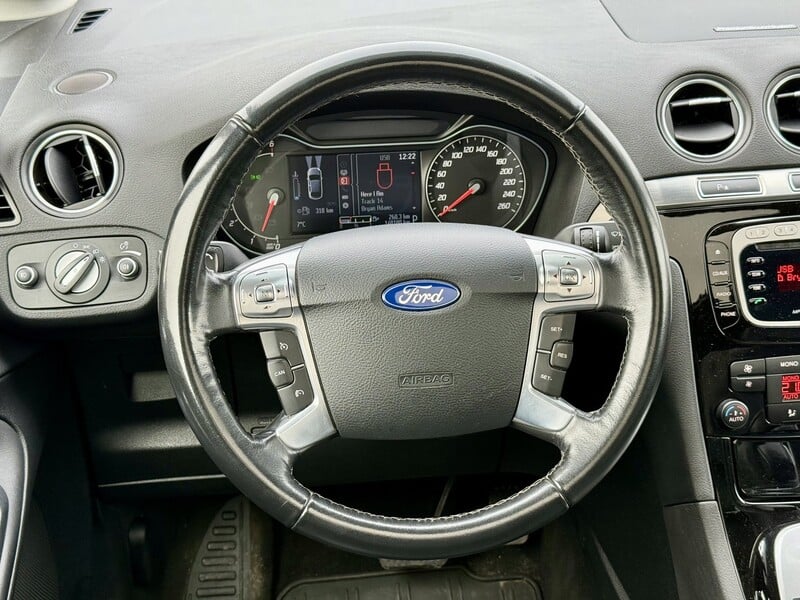 Photo 15 - Ford S-Max 2013 y Van