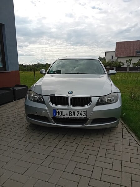 Фотография 6 - Bmw 320 2008 г Универсал