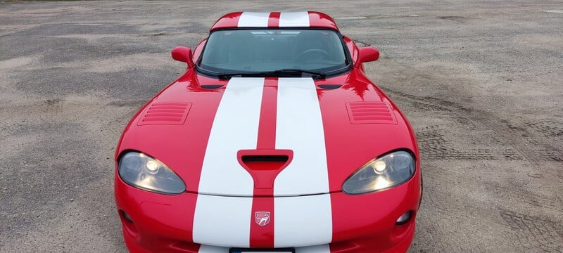 Photo 2 - Dodge Viper 1999 y Coupe