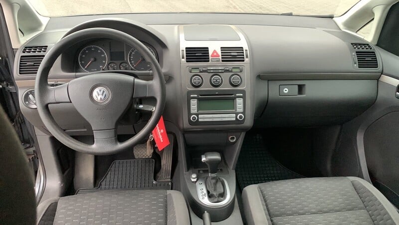 Photo 9 - Volkswagen Touran I 2008 y