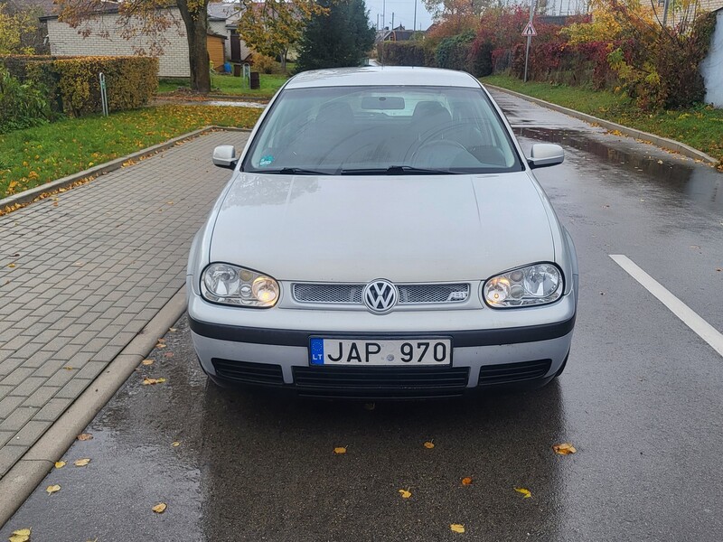 Фотография 3 - Volkswagen Golf 1998 г Хэтчбек