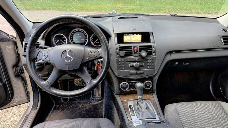 Photo 7 - Mercedes-Benz C 180 W204 2008 y