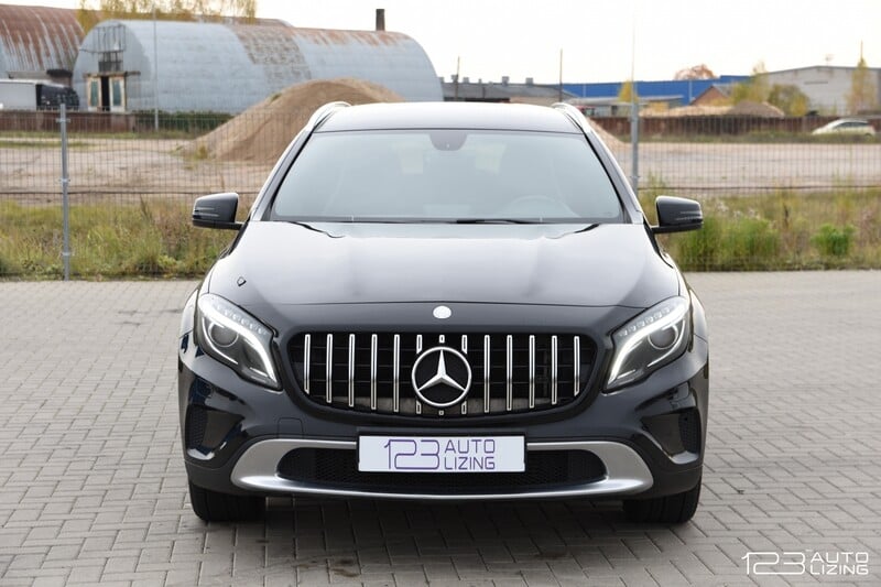 Photo 2 - Mercedes-Benz GLA200 2014 y Off-road / Crossover