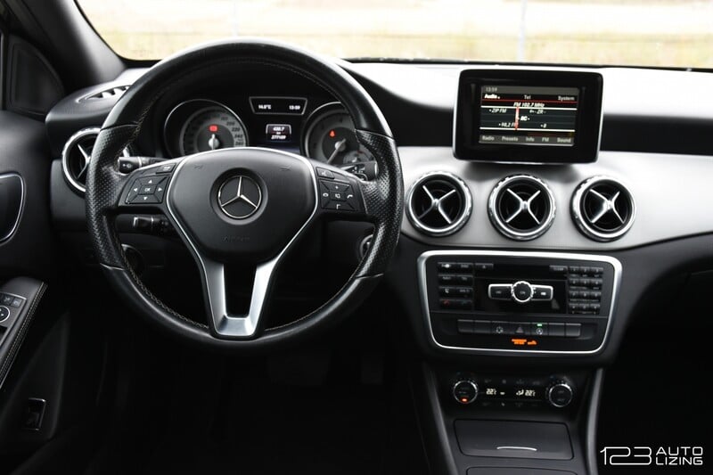 Photo 11 - Mercedes-Benz GLA200 2014 y Off-road / Crossover