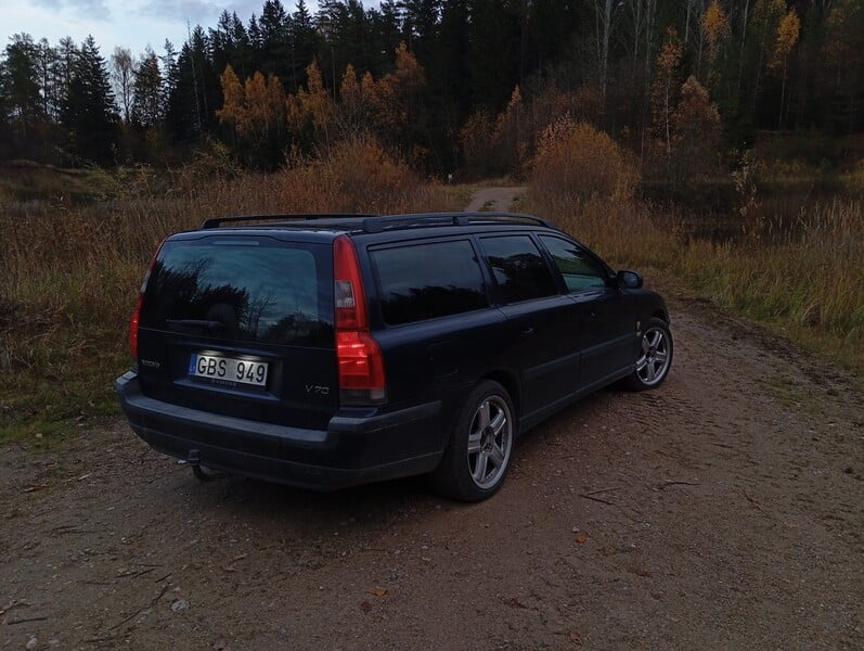 Photo 6 - Volvo V70 2003 y Wagon