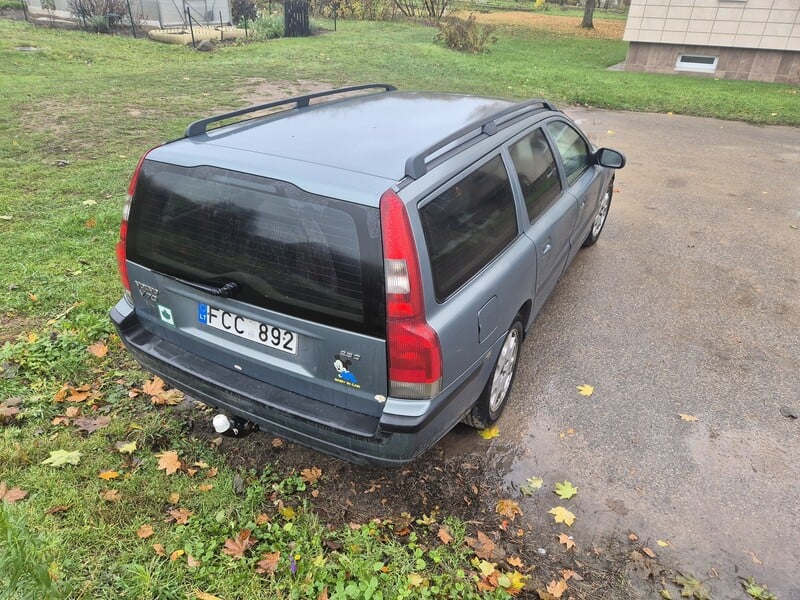 Photo 3 - Volvo V70 II TDI 2001 y