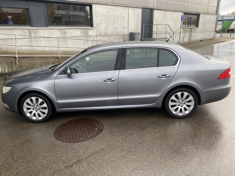 Photo 4 - Skoda Superb TDI 2008 y