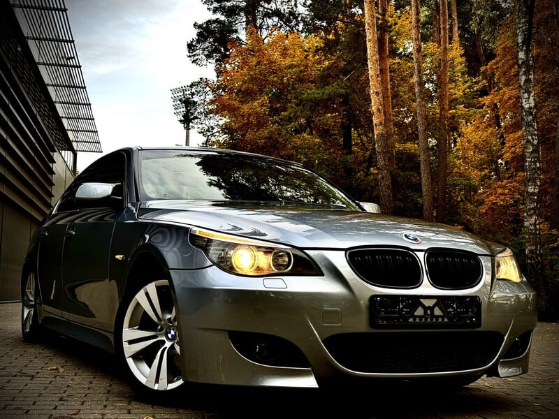 Bmw 530 E60 2005 г