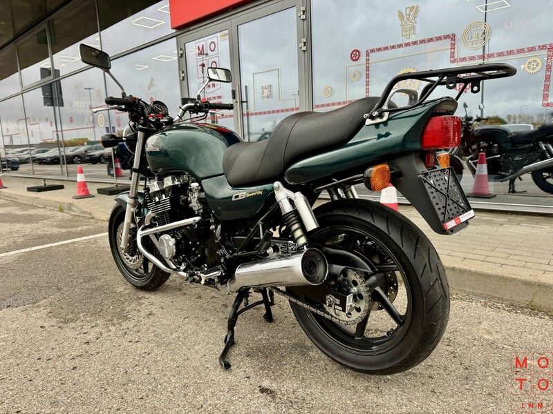 Photo 7 - Honda CB 1996 y Classical / Streetbike motorcycle