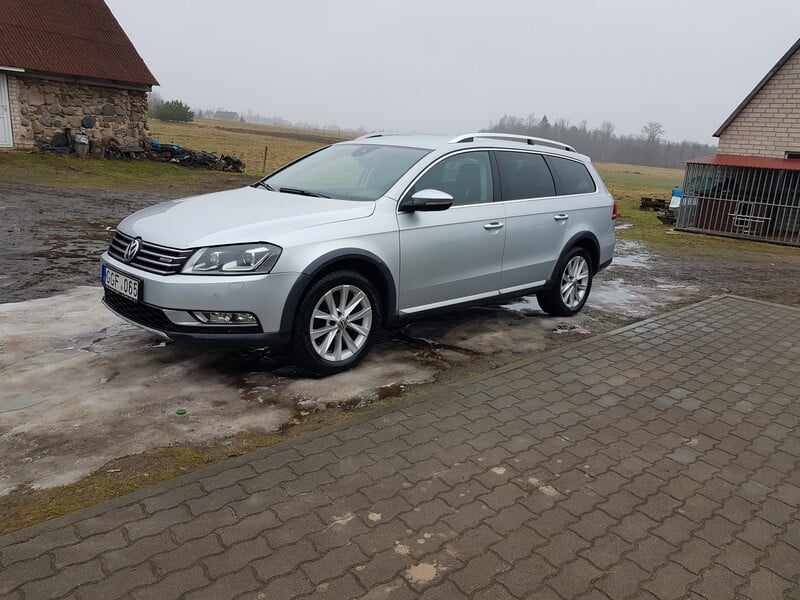 Photo 9 - Volkswagen Passat Alltrack 2012 y Off-road / Crossover