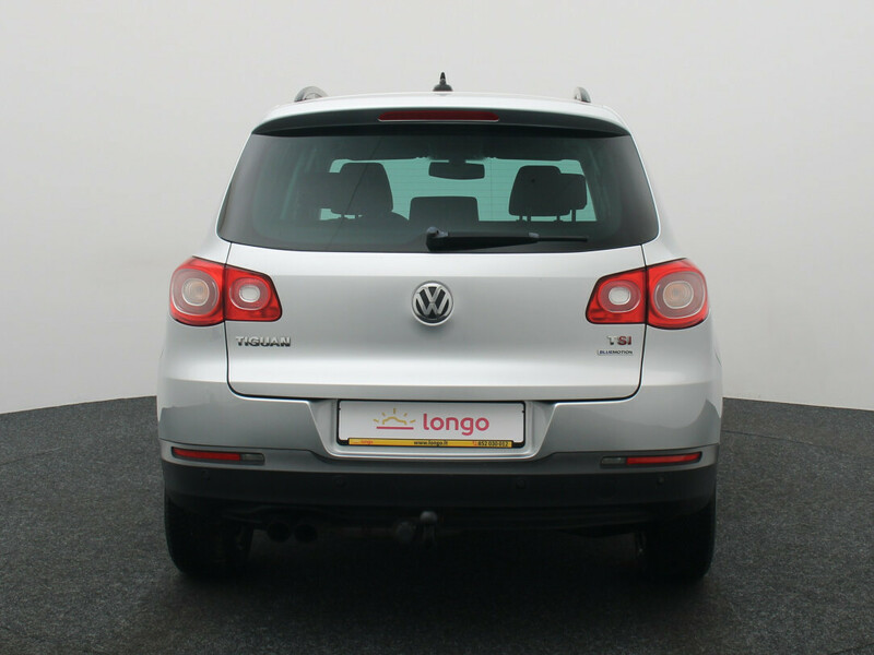 Photo 5 - Volkswagen Tiguan 2010 y Off-road / Crossover