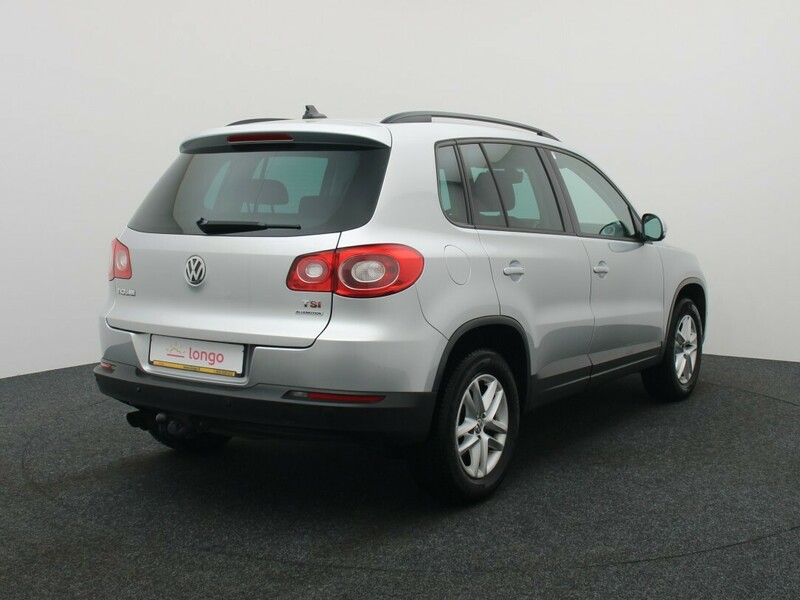 Photo 8 - Volkswagen Tiguan 2010 y Off-road / Crossover