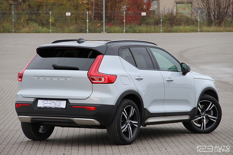 Фотография 11 - Volvo XC40 2021 г Внедорожник / Кроссовер