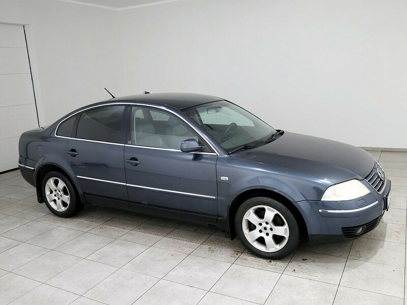 Volkswagen Passat 2002 г Седан