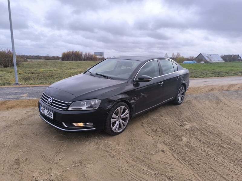 Volkswagen Passat B7 2011 г