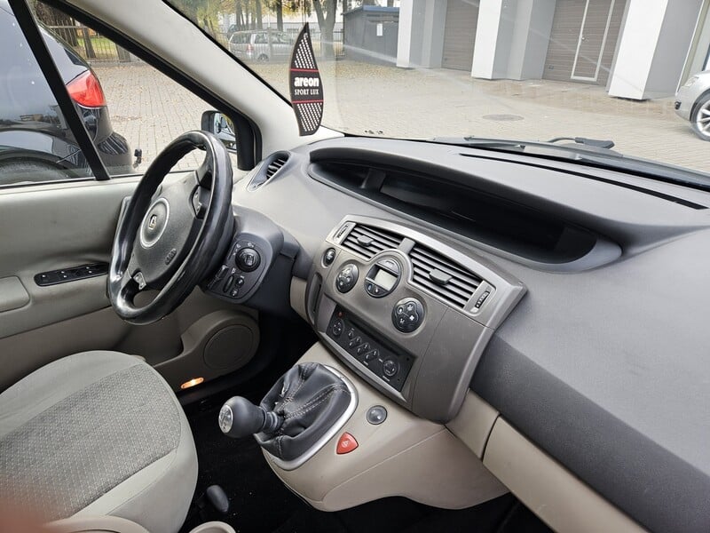 Photo 7 - Renault Grand Scenic 2008 y Van