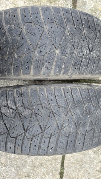 Photo 2 - Goodyear R17 winter tyres passanger car