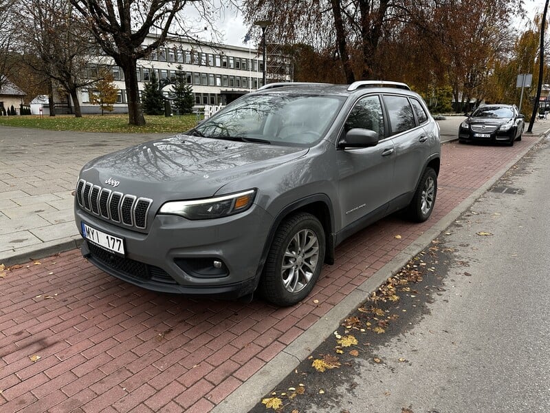 Jeep Cherokee V 2021 y