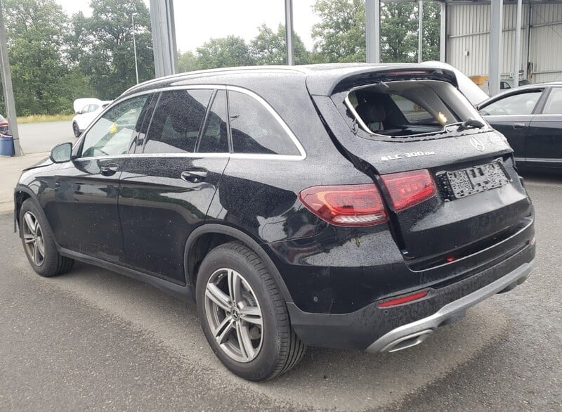 Photo 3 - Mercedes-Benz GLC 300 X253 2021 y