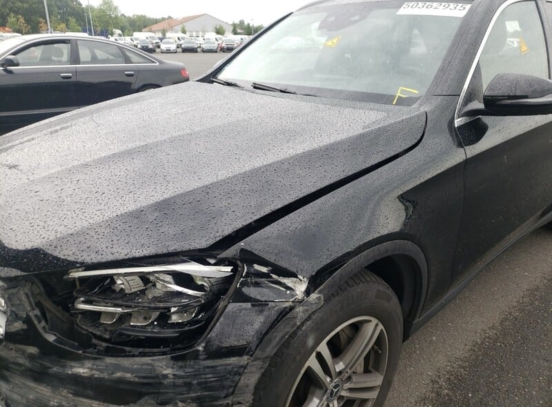 Photo 10 - Mercedes-Benz GLC 300 X253 2021 y