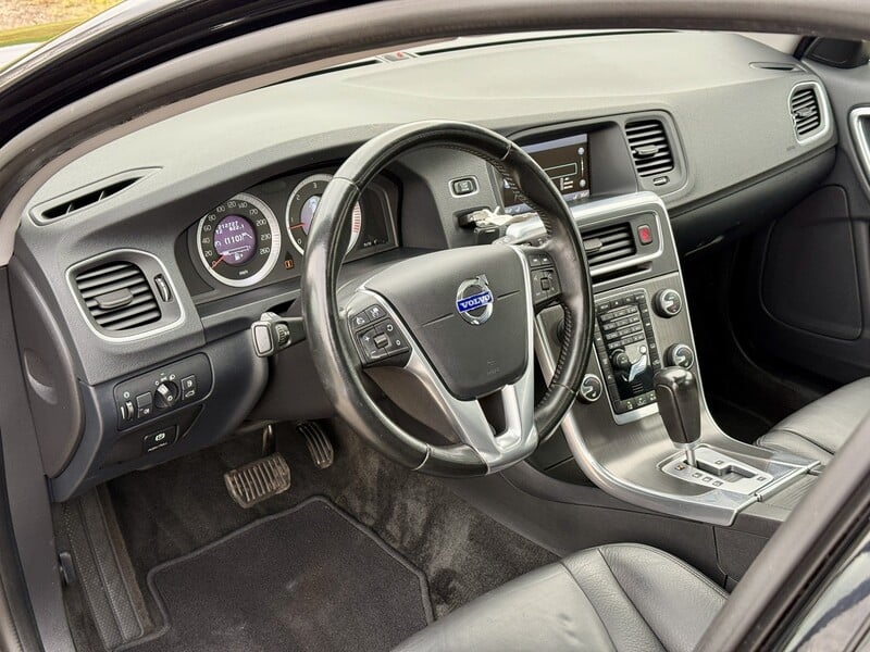 Nuotrauka 9 - Volvo V60 2010 m Universalas