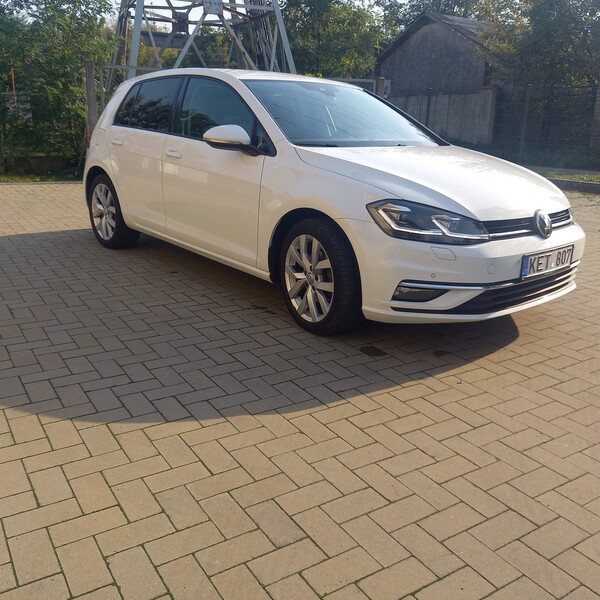 Volkswagen Golf 2018 y Hatchback