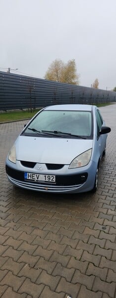 Mitsubishi Colt 2005 y Hatchback