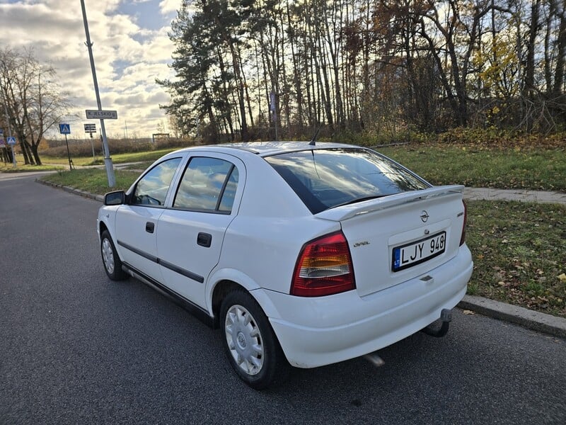 Фотография 3 - Opel Astra 2003 г Хэтчбек