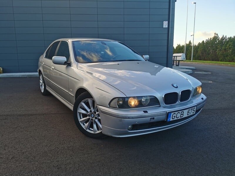 Bmw 525 E39 2003 y