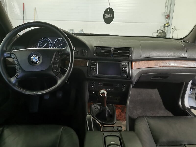 Photo 8 - Bmw 525 E39 2003 y