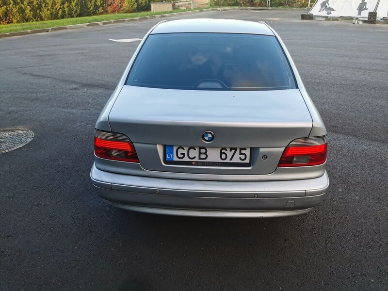 Photo 3 - Bmw 525 E39 2003 y