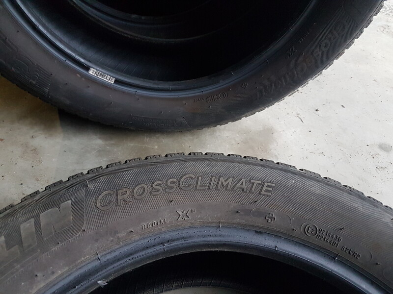 Фотография 6 - Michelin Crossclimate R17 зимние шины для автомобилей