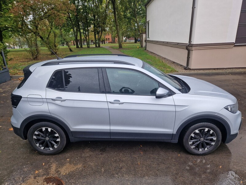 Volkswagen T-Cross 2022 y Off-road / Crossover