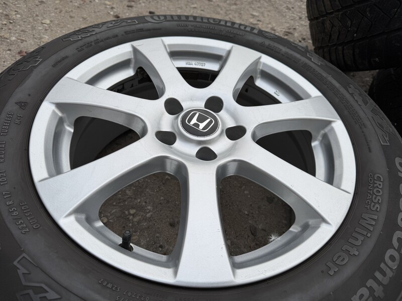 Photo 4 - Honda Siunciam, 7.5J ET40 light alloy R17 rims