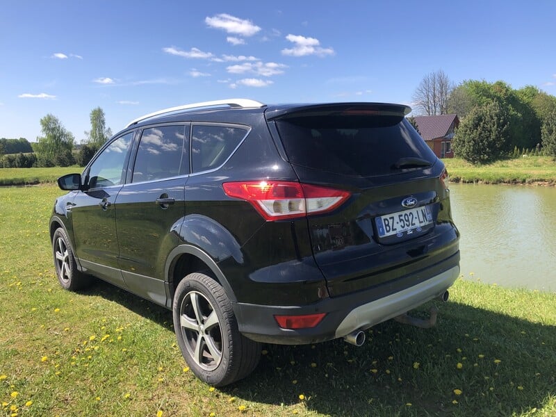 Ford Kuga 2014 г Внедорожник / Кроссовер