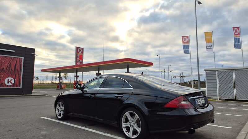 Mercedes-Benz CLS 320 C219 CDI 2006 y