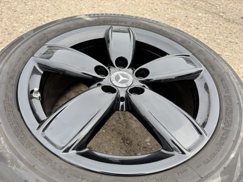 Photo 4 - Mercedes-Benz Siunciam, 7.5J ET52 light alloy R17 rims