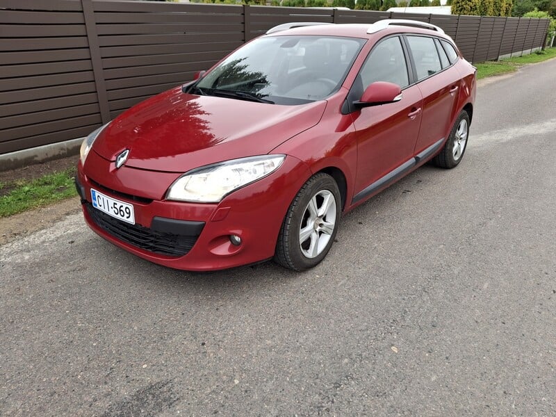 Renault Megane 2012 m Universalas